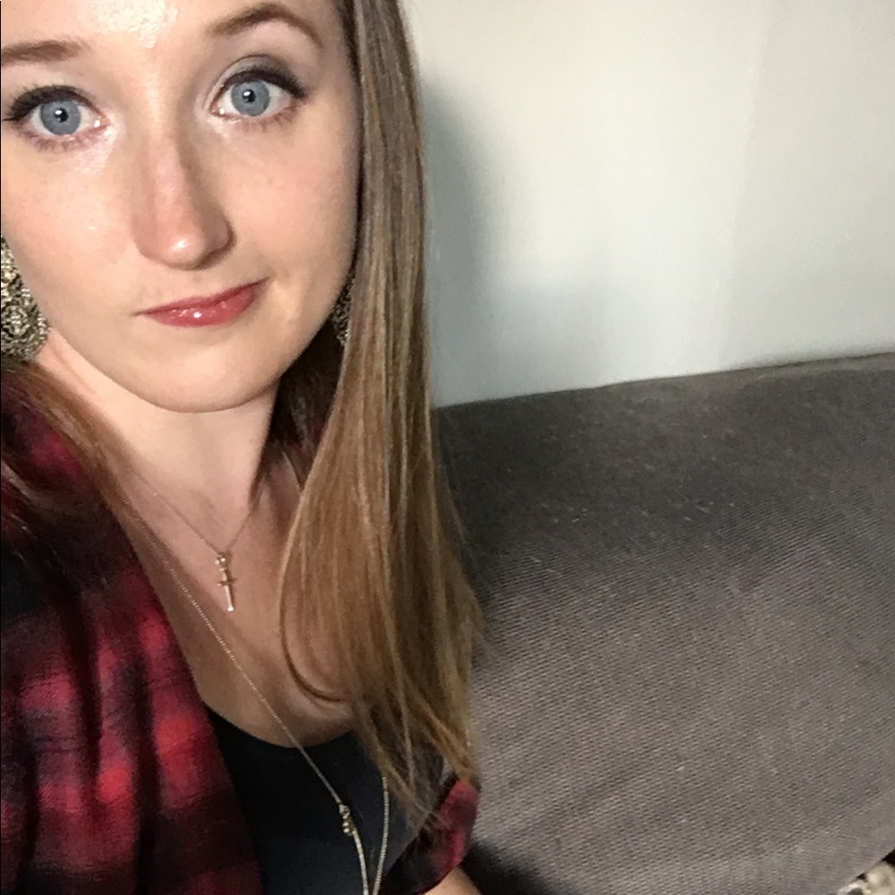 Meet your Posher, Lyssa